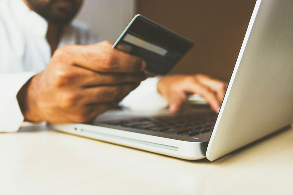How E-Commerce Payments are Driving the Digital Economy